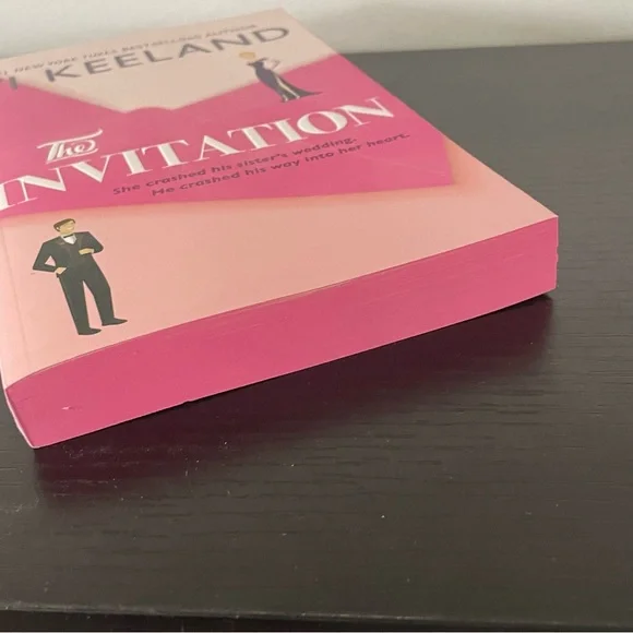 $15 SALE The Invitation Paperback Novel Keeland Fiction Romance Beach Vacation - Picture 5 of 9